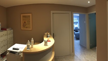 Dr Christel SIMON BARBOUX, Dentiste à Paris 16