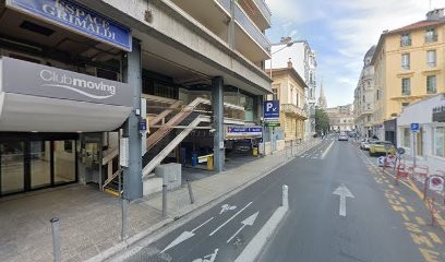 Dr Barnoin Gutierrez Jeanne-Marie, Dentiste à Nice
