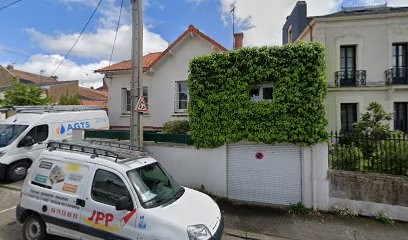 Pasquier Bernard, Dentiste à Vertou