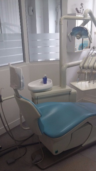 Dr Ana-Maria Ciobotariu, Dentiste à Paris 20