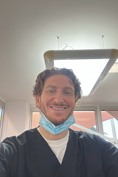 Dentiste Gardanne - Dr Chalem - Cabinet Dentalem Dentiste à Gardanne