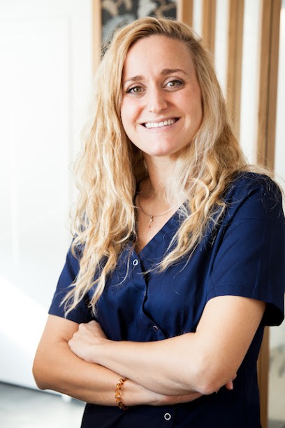 Dentiste - Dr BOTTIAU Laure, Dentiste à Tournefeuille