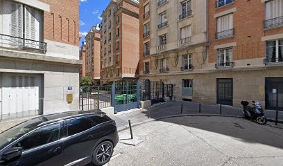 Dr Emile Atallah, Dentiste à Paris 15