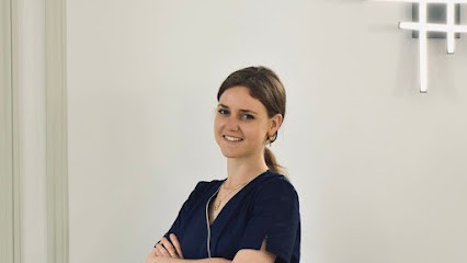 Pauline LOIRET, Dentiste à Paris 02