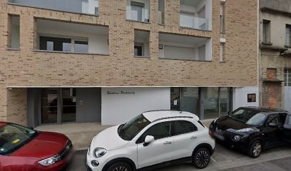 Dental surgeon Dr Herique Alexandra, Dentiste à Reims