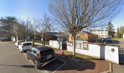 Andreea IONITA, Dentiste à Coignières