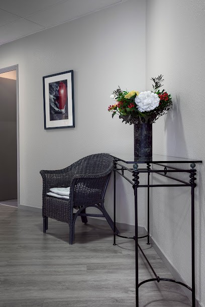 Dr Philippe Girardin, Dentiste à Rouen