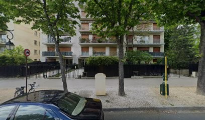 Francioli Marie-Louise, Dentiste à Neuilly-sur-Seine