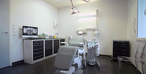 Joye Thierry, Dentiste à Saint-Avertin