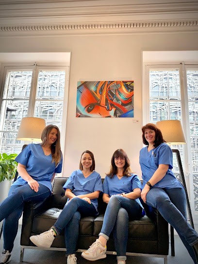 Docteur Ysabelle Viéville, Dentiste à Paris 01