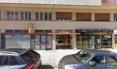 SITA Radu, Dentiste à Roanne