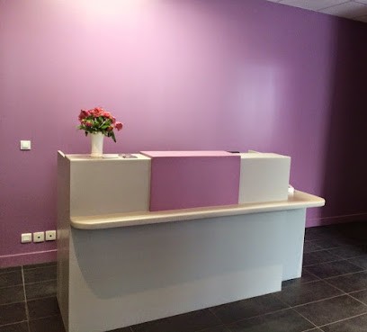 Docteur Corinne MITEVSKI, Dentiste à Paris 15