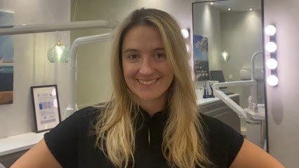 Dr Elisa HOVORKA, Dentiste à Nice