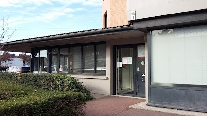 Dental Center Evry by Doctocare, Dentiste à Courcouronnes