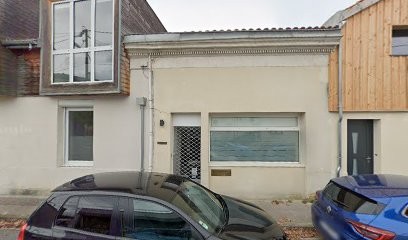 Dessalle Christine, Dentiste à Mérignac