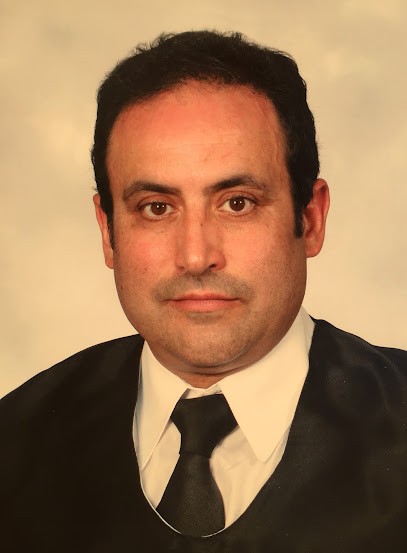 Dr Amadeo RAMOS, Dentiste à Sainte-Marie-la-Mer