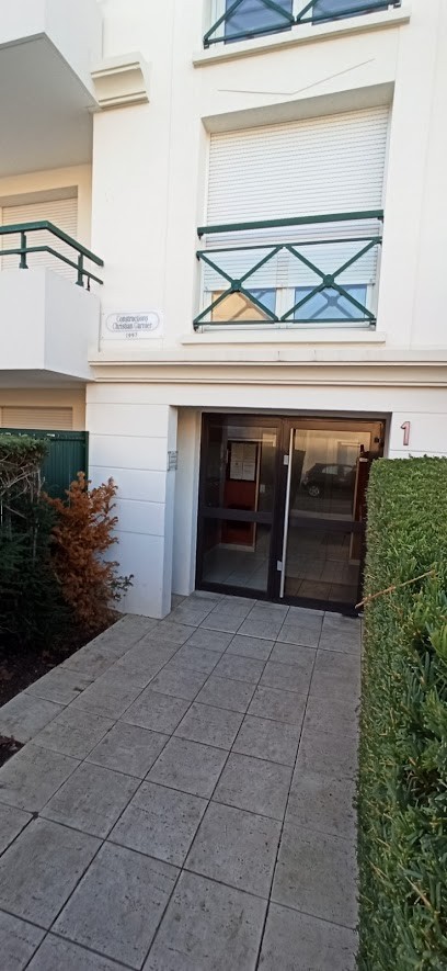 Robinot Astrid, Dentiste à Épinay-sur-Orge