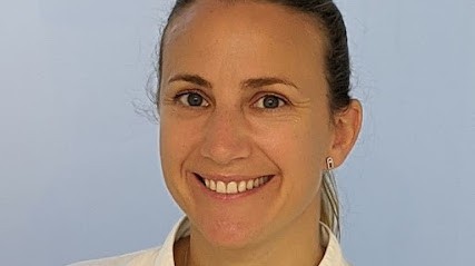 Dr Marie CAIZERGUES, Dentiste à Nice