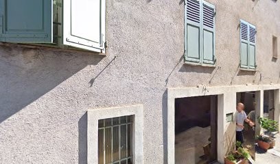 Thieulin-Perraudin Marine, Dentiste à Valbonne