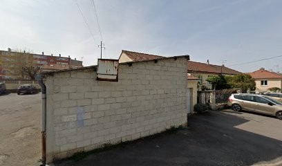 Yazid Fabien, Dentiste à Tinqueux