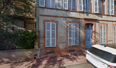 Cenac Christian, Dentiste à Toulouse