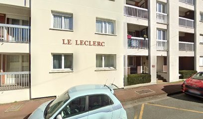 Berthod Hugues, Dentiste à Châtellerault