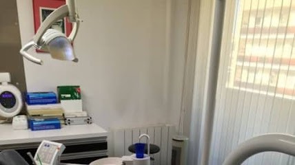 Dr Isabelle Chekroun, Dentiste à Châtenay-Malabry