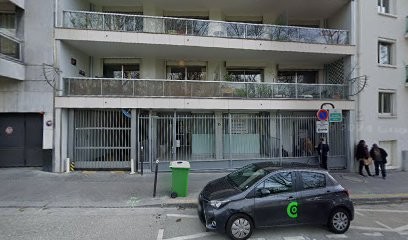 Tibi David, Dentiste à Paris 19