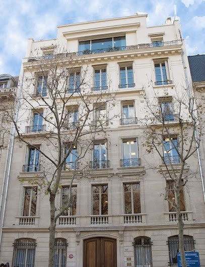 Endodontiste Paris - Dr Dorothée Louis Olszewski, Dentiste à Paris 07