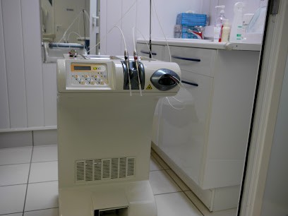 Laubacher Olivier, Dentiste à Saint-Arnoult-en-Yvelines