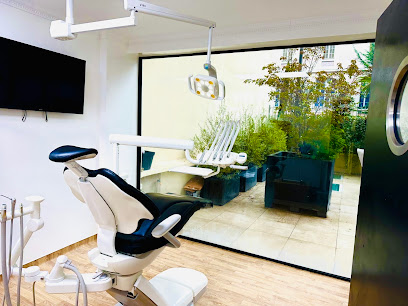 Dr Obert Alinoé Chirurgien-Dentiste Pedodontiste Dentiste à Paris 16