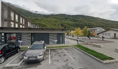 docteur Roussin-Moynier, Dentiste à Grignon
