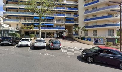 Vaillant Kathleen, Dentiste au Cannet