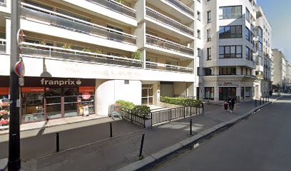 Ghersin Dana, Dentiste à Paris 15