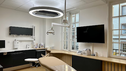 Docteur Julien Denni Dentiste à Strasbourg