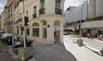 Dr Begneu Fiona, Dentiste à Paris 17