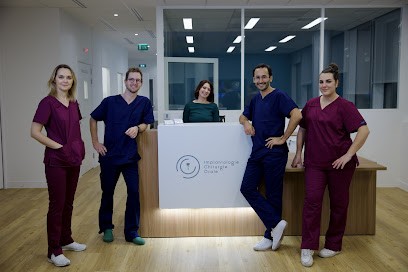 Implantology Oral Surgery. Dr S. Banayan - Dr Q. Lucidarme, Dentiste à Vélizy-Villacoublay