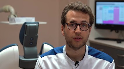 Dr Pierre Bouchain, Dentiste à Paris 08