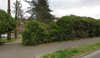 Poyart Jean-Louis, Dentiste à Verrières-le-Buisson