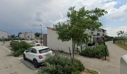 Dr. Doina Kovacs, Dentiste à Courthézon