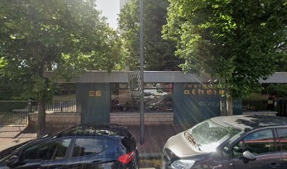 Dion Bernard, Dentiste à Châtillon