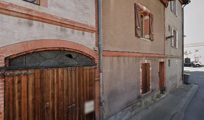 Charriere-Ottavi Céline, Dentiste à Longages