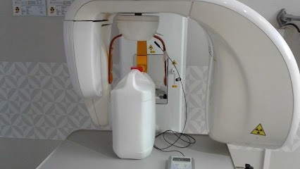 Docteur Christelle Urrutia, Dentiste au Cannet