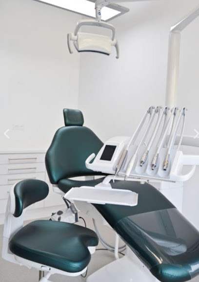 Dr Clément Carreiras, Dentiste à Chatou