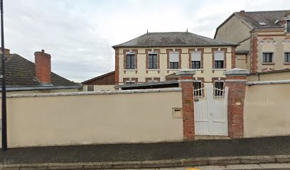 Reynaud Caroline, Dentiste à Châtillon-sur-Marne