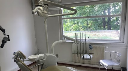 Dr Albert AMAR, Dentiste à Illkirch-Graffenstaden