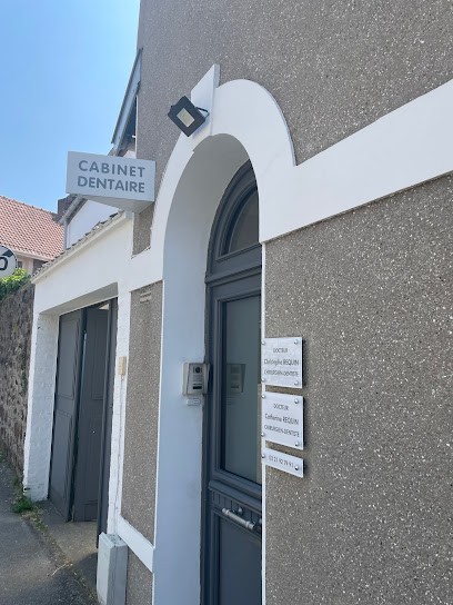 Requin Mallart SCM, Dentiste à Wimille