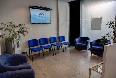 Centre d'orthodontie Courbevoie Charras Gambetta, Dentiste à Courbevoie