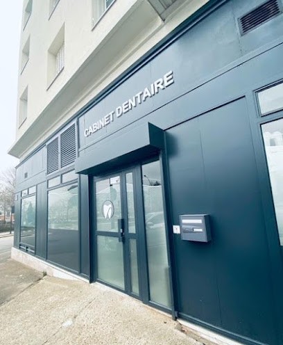 Dentiste Saint Cyr L'Ecole Dr Iman et Dr Astruc Cabinet Saint-Cyr Dentaire, Dentiste à Saint-Cyr-l'École