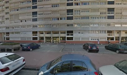 Nadia Boutouria, Dentiste à Gennevilliers